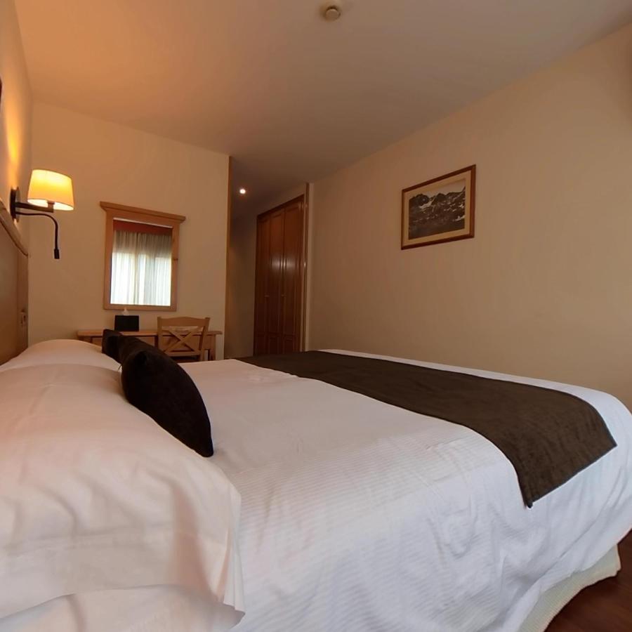 Hotel Meta Pas De La Casa Dış mekan fotoğraf