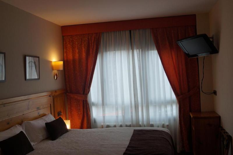 Hotel Meta Pas De La Casa Dış mekan fotoğraf