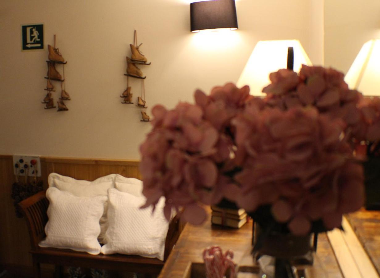 Hotel Meta Pas De La Casa Dış mekan fotoğraf